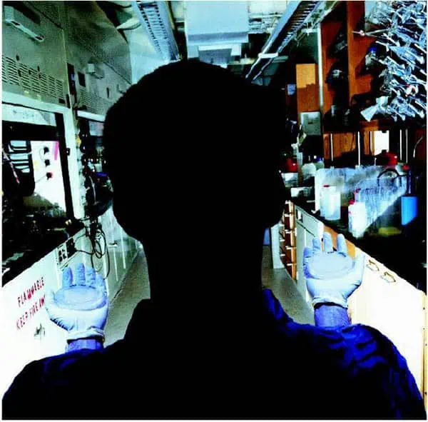 http://oloommagazine.com/images/Articles/18/SCI2002b18N4_H05_002270.jpg