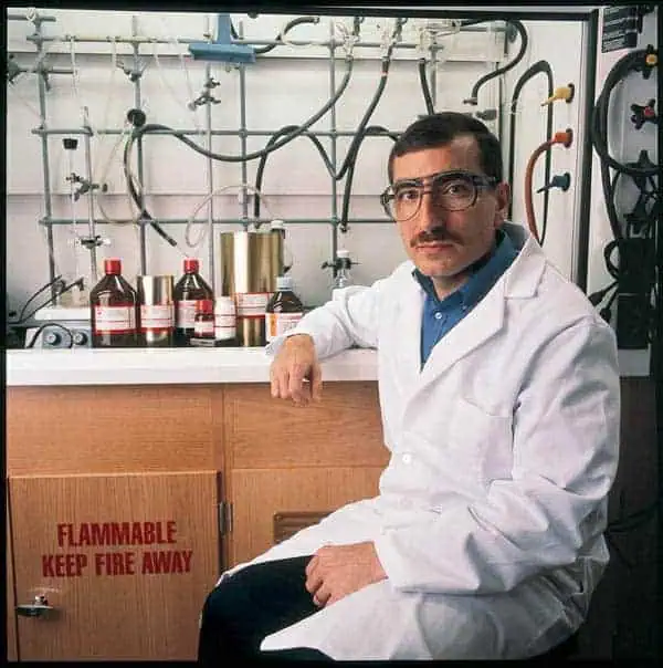 http://oloommagazine.com/images/Articles/18/SCI2002b18N4_H02_002246.jpg