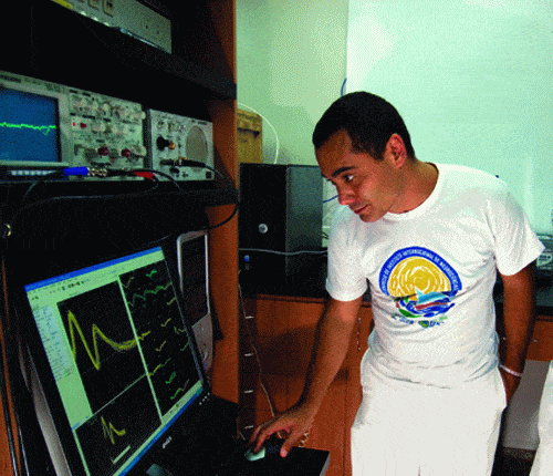 http://oloommagazine.com/images/Articles/2008/10-11/19.gif
