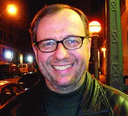 http://oloommagazine.com/Images/Articles/2008/5/12.gif