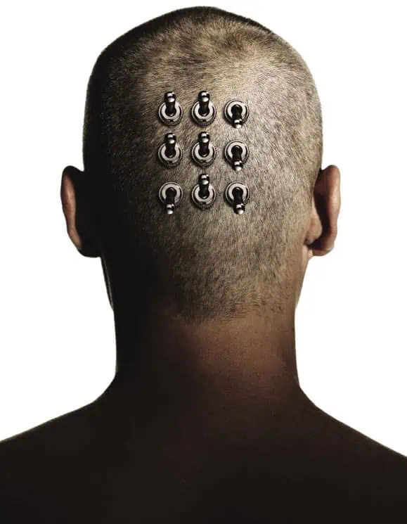 http://oloommagazine.com/Images/Articles/2012/09-10/2012_09_10_09_b.jpg