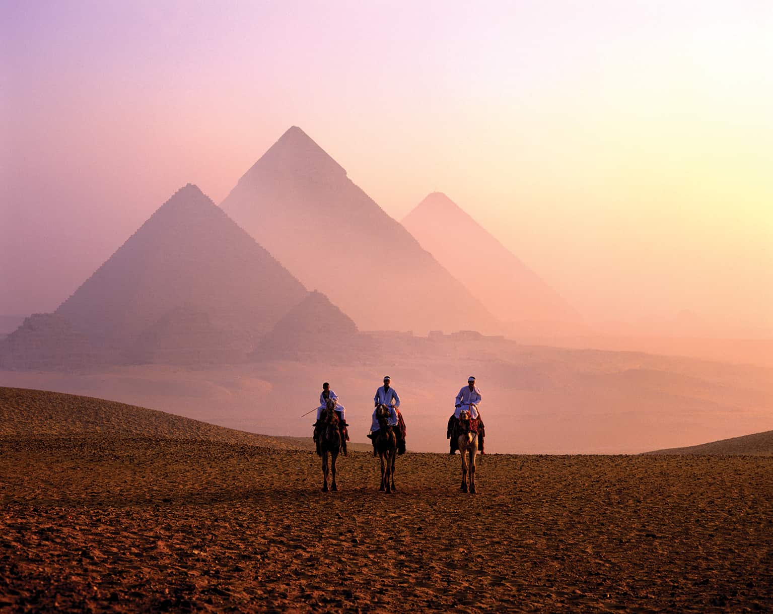 أسرار الأهرامات